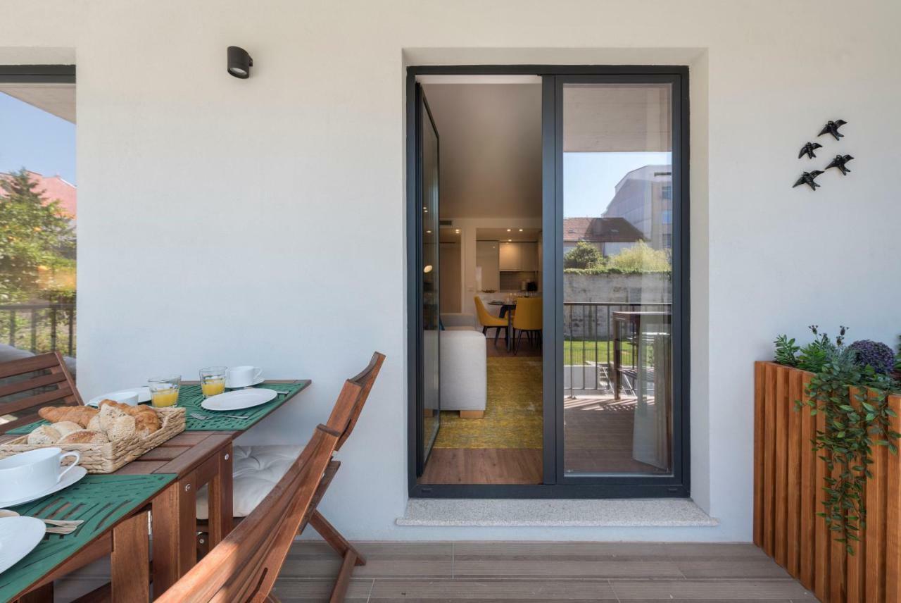 Lovelystay - Downtown Balcony Apartment With Free Parking Porto Zewnętrze zdjęcie